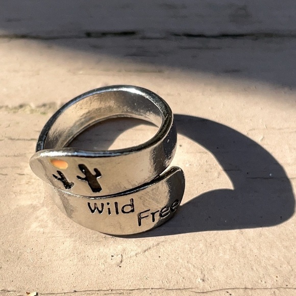 Wild Free Cactus Silver Ring - Picture 9 of 11